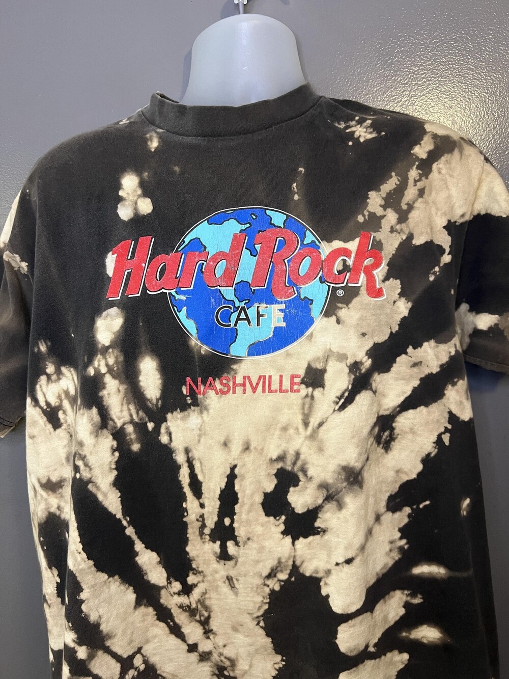 Hard Rock Cafe Shirt Mens XL Black Bleach Tie Dye Nashville Graphic Tee